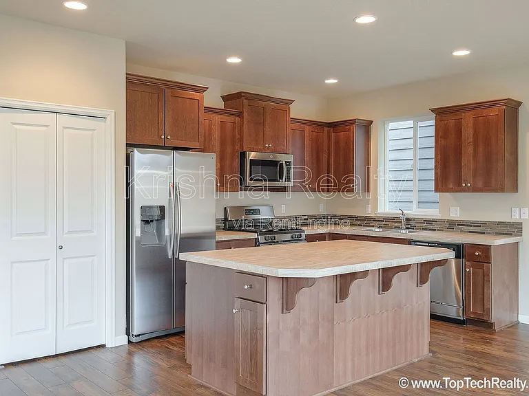 7252 NW Dusty Ter — Photo 6