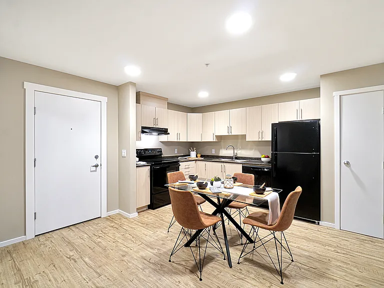 3593 Anderson Ave — Photo 9