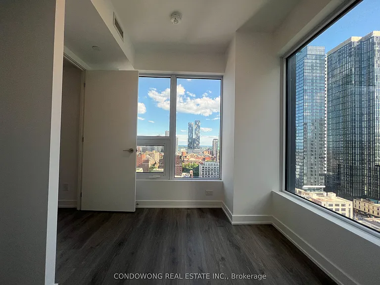 100 Queen St E #2311 — Photo 11