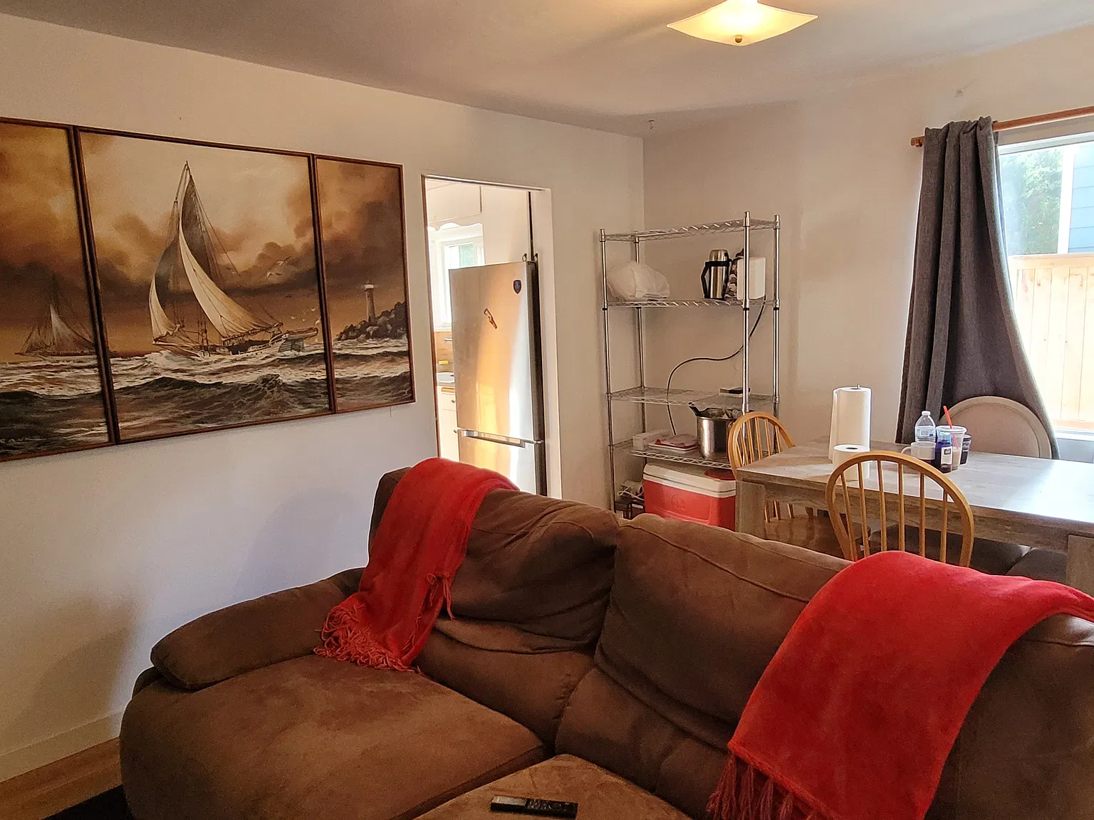 3 bed, 1074 sqft, $2,495 — Photo 4