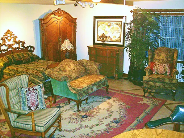 3325 Harbor Blvd #1/2, Oxnard, CA 93035