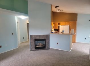 3928 Riviera Grv APT 203, Colorado Springs, CO 80922
