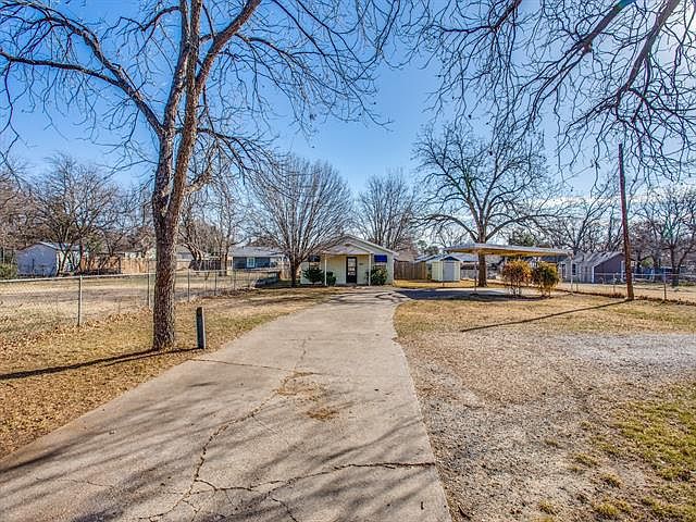 1st image of 4320 Jerry Ln