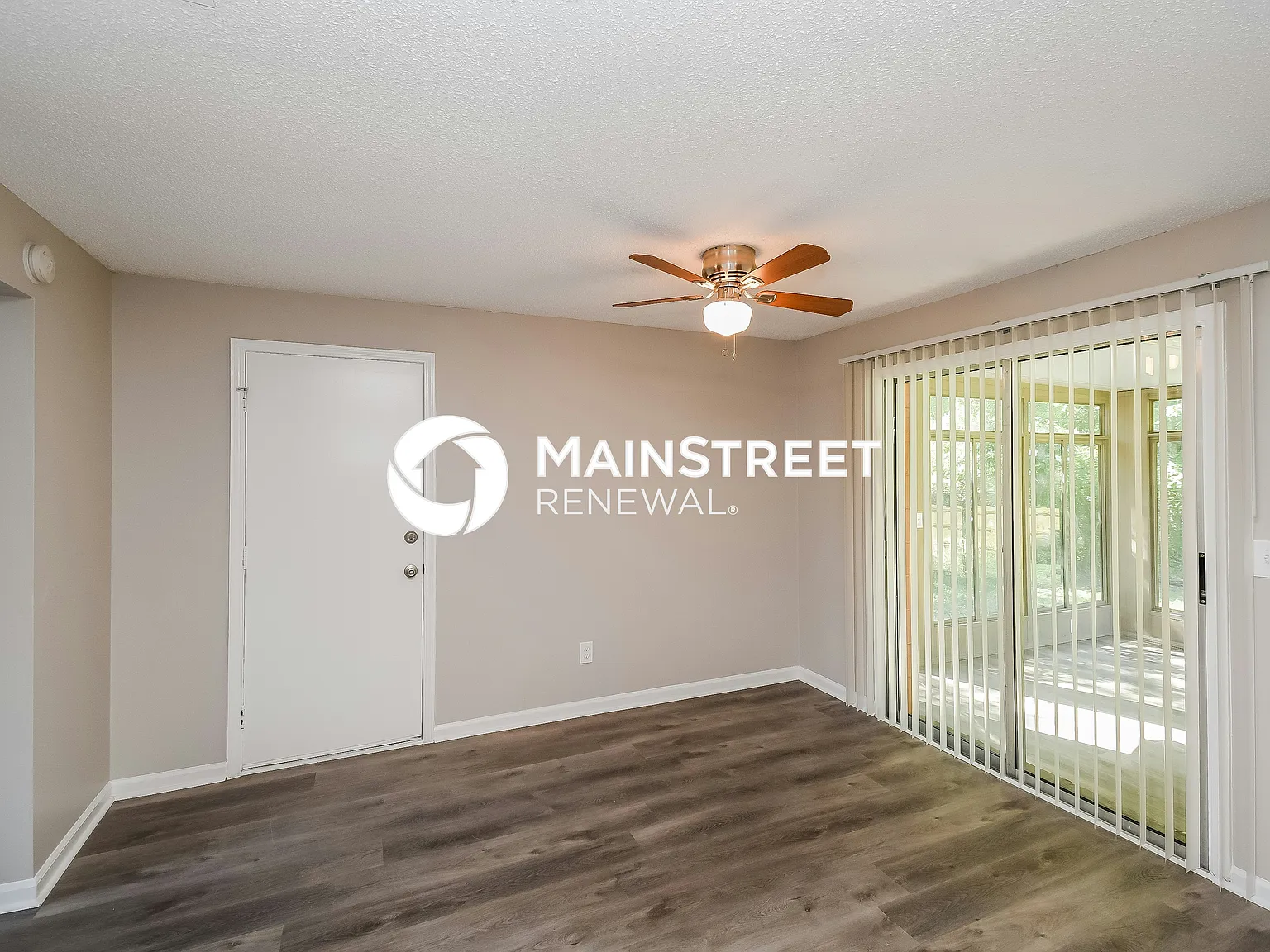 1448 Raven Dr S — Photo 4