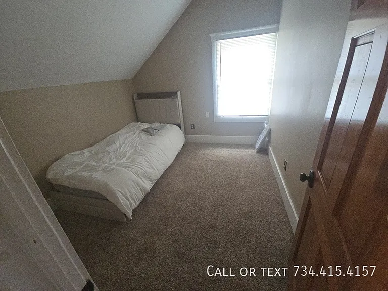 509 Linden St — Photo 44