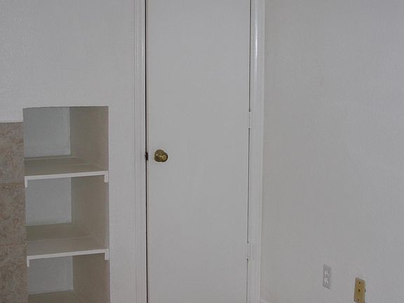 5th image of 2310 Bamboo Dr APT J108