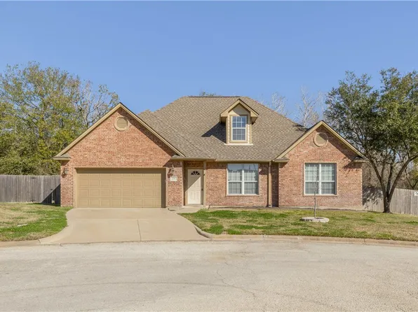 2100 Miana Ct, Bryan, TX 77807