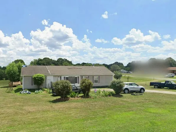 3202 Marshall Wolf Rd, Kings Mountain, NC 28086