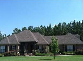 306 Southern Hills Dr, Wetumpka, AL 36093