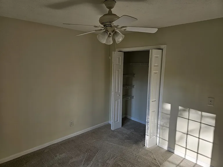 120 Saint Andrews Pl — Photo 14