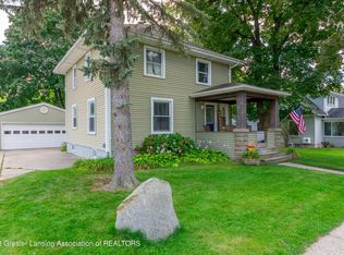 215 W Washington St, Dewitt, MI 48820