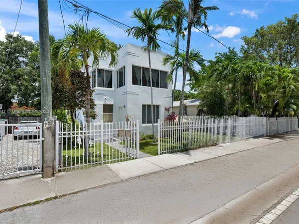 555 NE 70th St, Miami, FL 33138