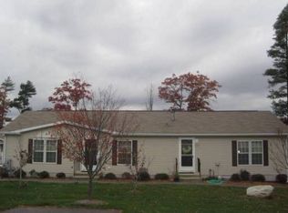 905 Pheasant Ln, Middleboro, MA 02346