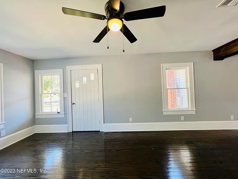 1648 Euclid St — Photo 5