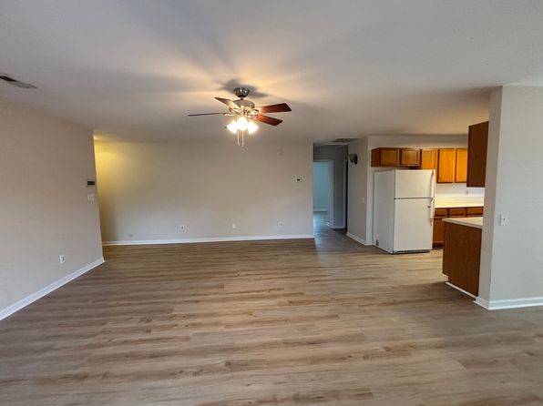 5 Midway Plaza Dr NW #B