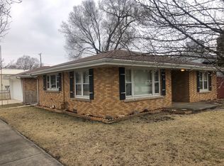 395 S Main Ave, Kankakee, IL 60901