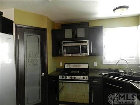 4th image of 11772 Crimson Crest Ln