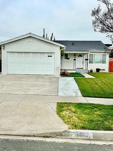 19813 Entradero Ave Photo 1
