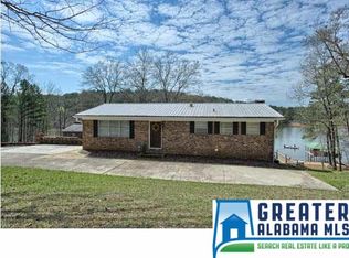 992 Clear Creek Dr, Alpine, AL 35014