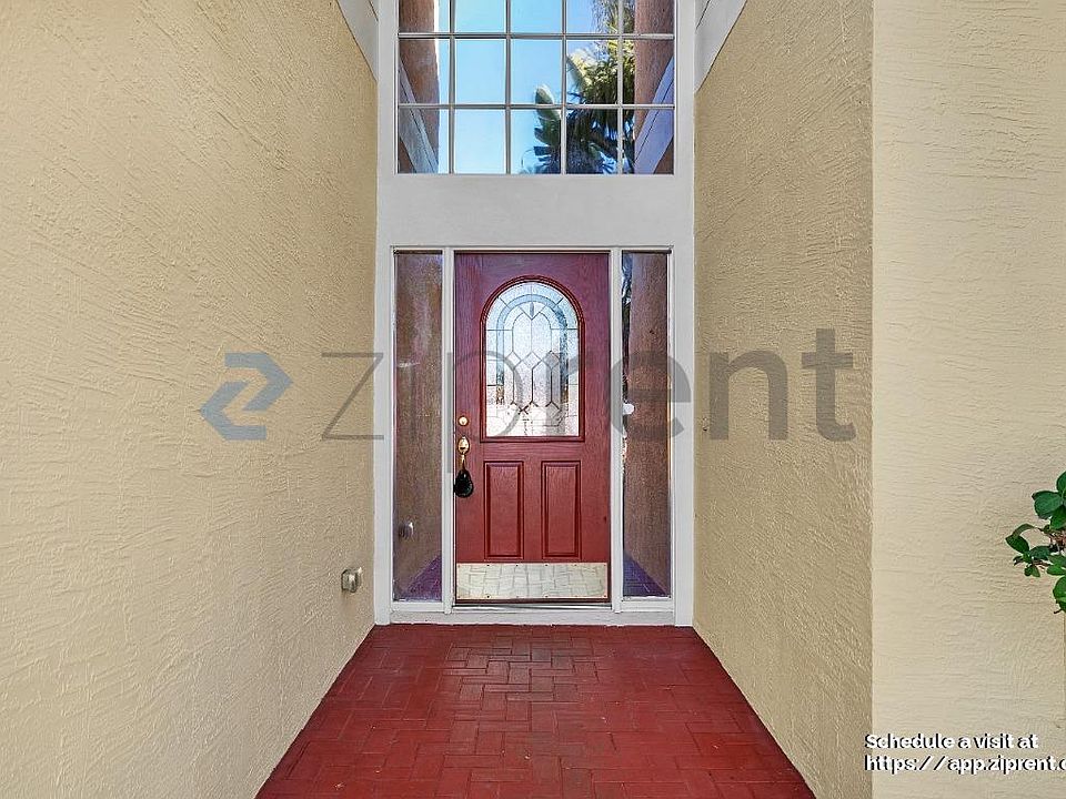 1st image of 18233 Cypress Haven Dr