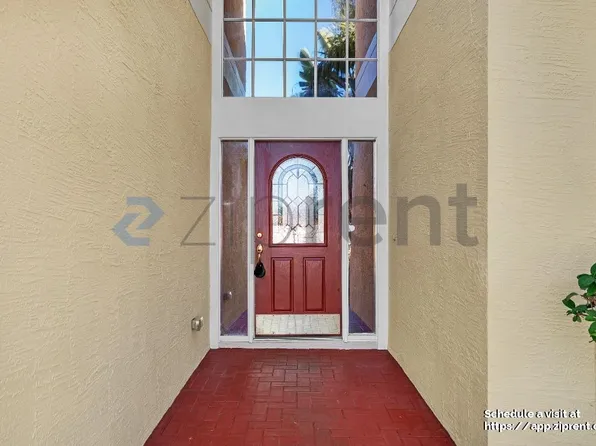 18233 Cypress Haven Dr, Tampa, FL 33647