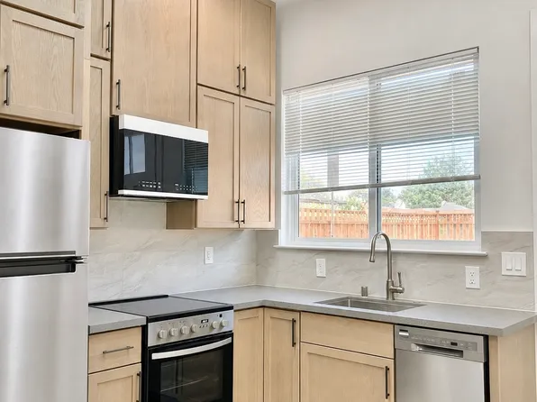1059 W Riverside Way #2, San Jose, CA 95129