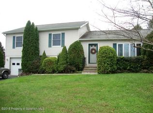 13 Jeanne Dr, Tunkhannock, PA