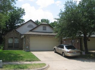 2318 Lacewood Dr, Garland, TX 75044