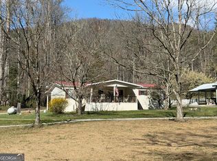 1162 Blacks Creek Dr, Clayton, GA 30525