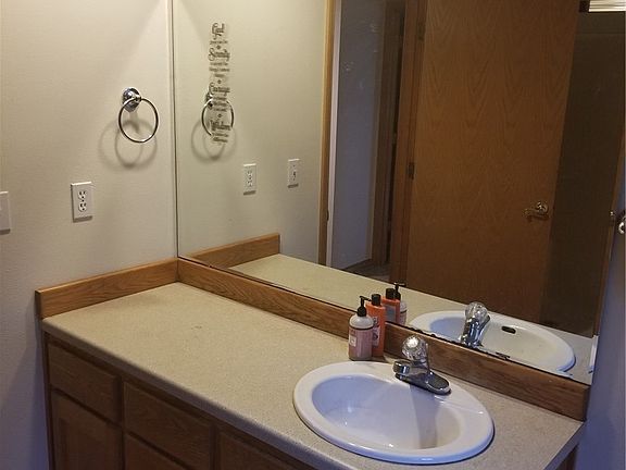 4th image of 31316 78th Dr NW