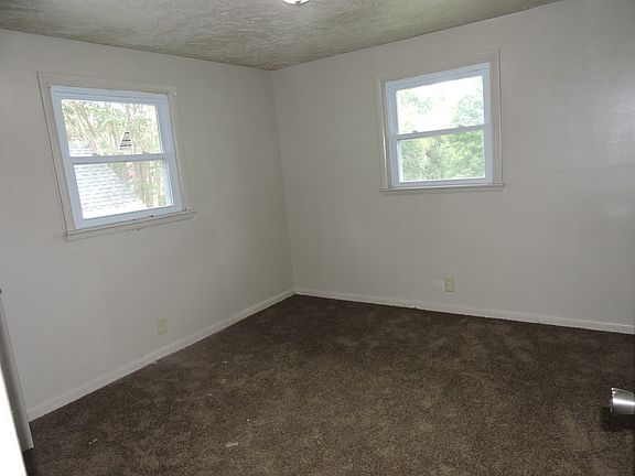 3rd image of 4109 Edwards Ave