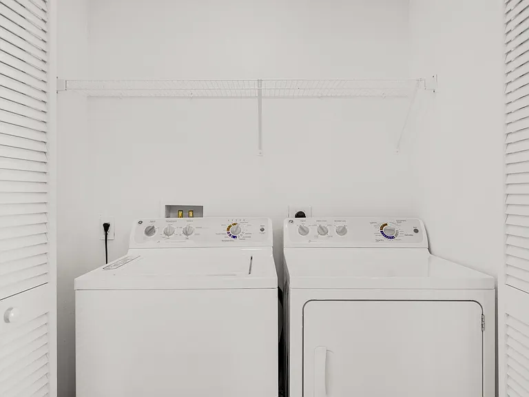 Washer/Dryer
