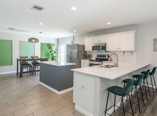 9729 Manassas Rd, Fort Worth, TX 76177