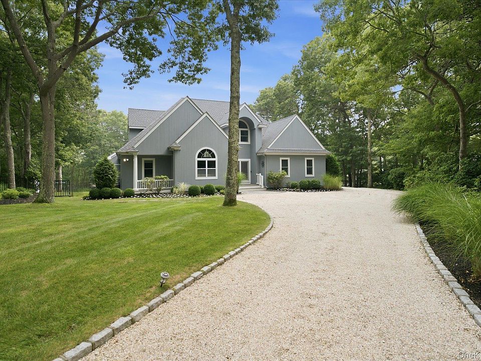 1st image of 90 Lakeside Lane