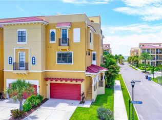 6412 Margarita Shores Ln, Apollo Beach, FL 33572