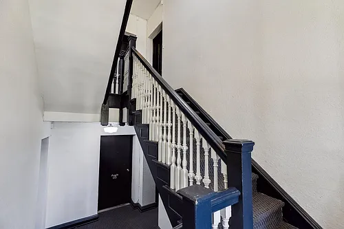 10 Montgomery Photo 1