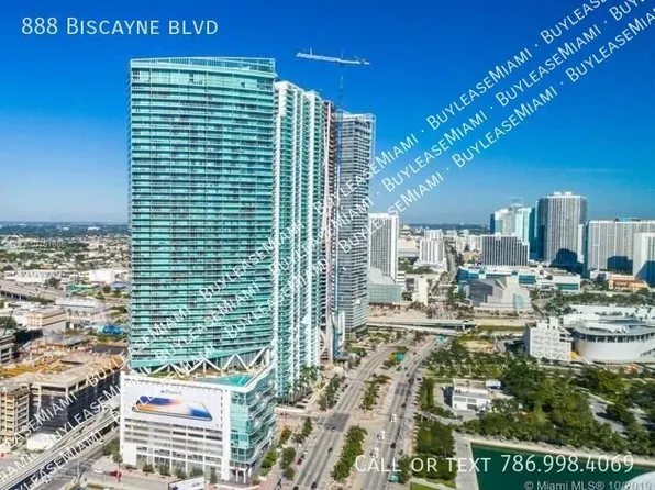 888 Biscayne Blvd, Miami, FL 33132