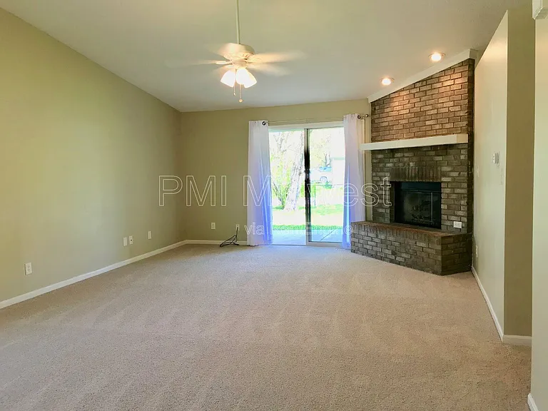 3215 Keystone Lakes Way — Photo 19