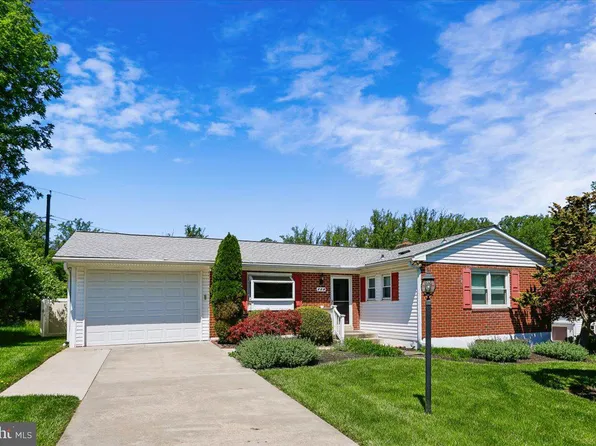 124 W Chestnut Hill Ln, Reisterstown, MD 21136