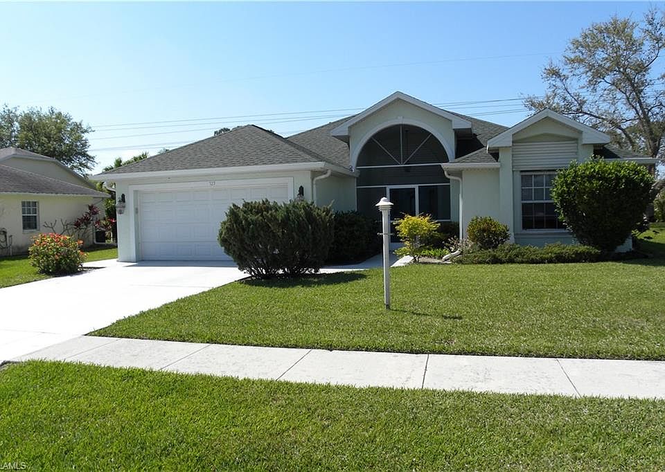 1st image of 727 Charlemagne Blvd