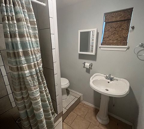 5th image of 5610 Hall Ave #1/2