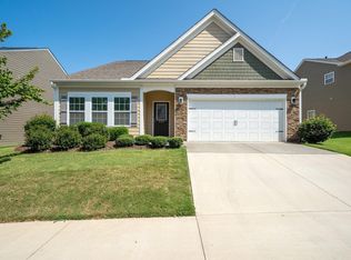 424 Graypointe Dr, Greer, SC 29650