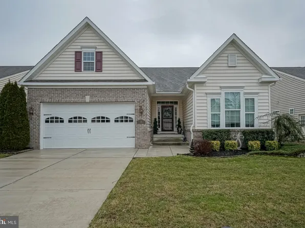 20 Josie Ln, Atco, NJ 08004