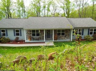 101 Big Rock Rd, Morgantown, WV 26508