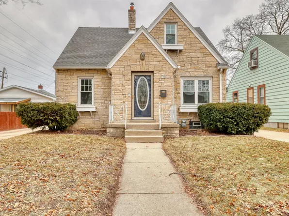 122 S 77th St, Milwaukee, WI 53214