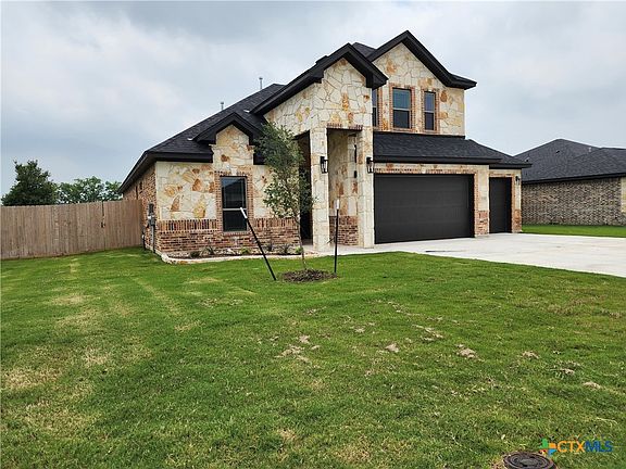 4th image of 3309 Cesena Dr