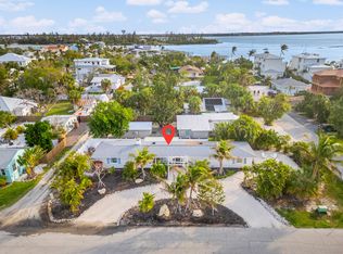 6960 Poinsetta Ave, Longboat Key, FL 34228