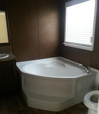 5th image of 7400 Twin Parks Dr