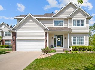 2405 Grant Cir, Ames, IA 50010