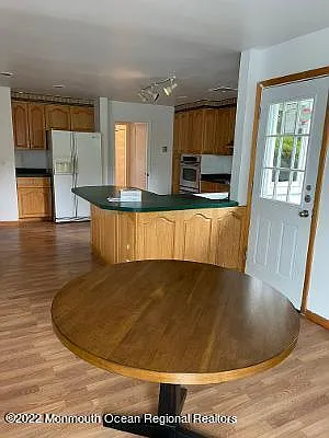 502 Roseld Ave — Photo 7